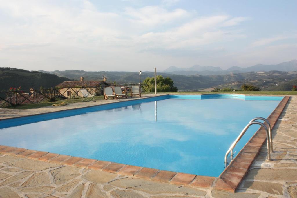 Agriturismo Tenuta Di Biscina Eksteriør bilde