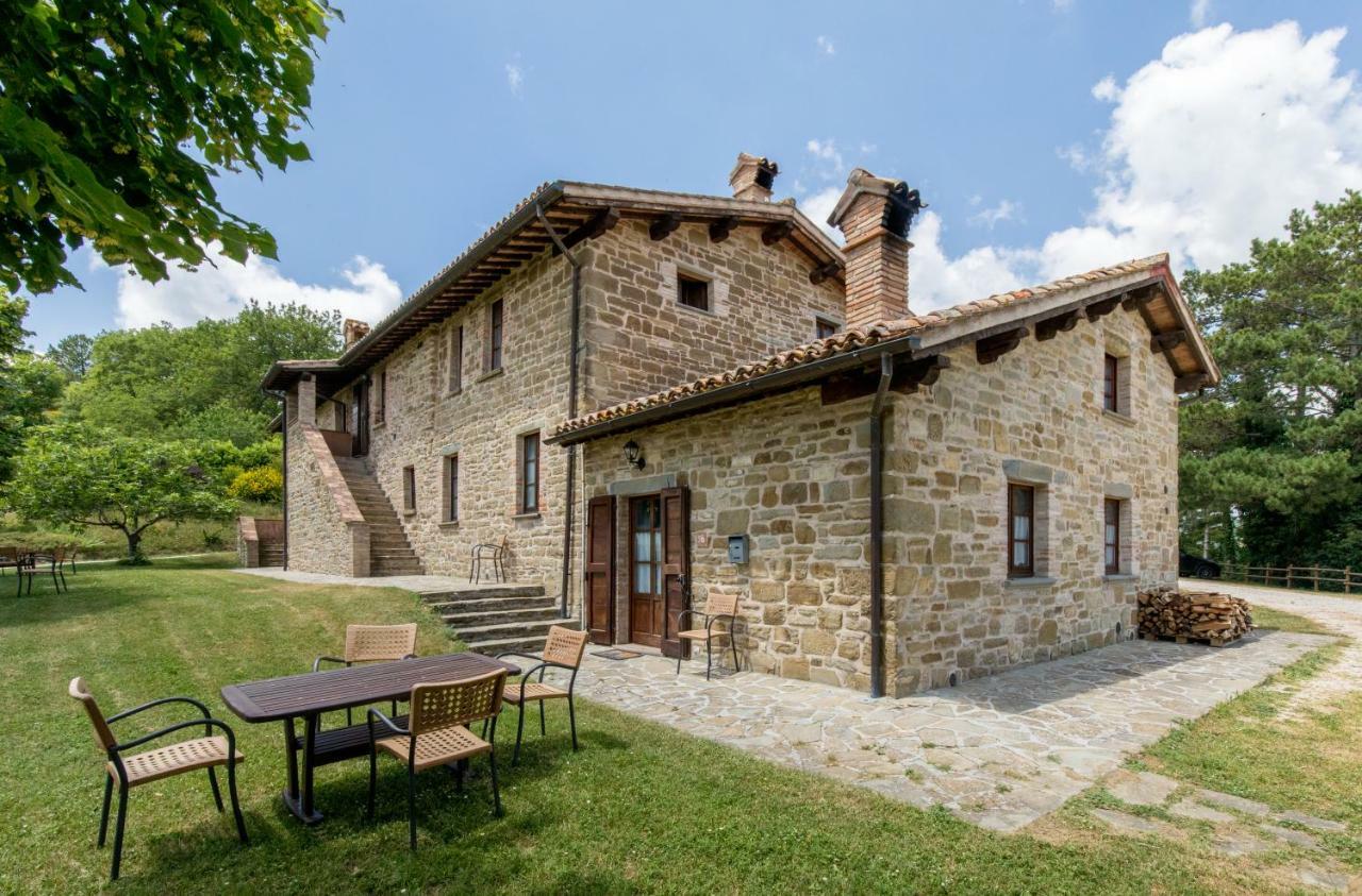 Agriturismo Tenuta Di Biscina Eksteriør bilde